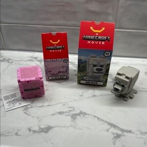 Minecraft Dennis and Pink wool block and pink sheep toys